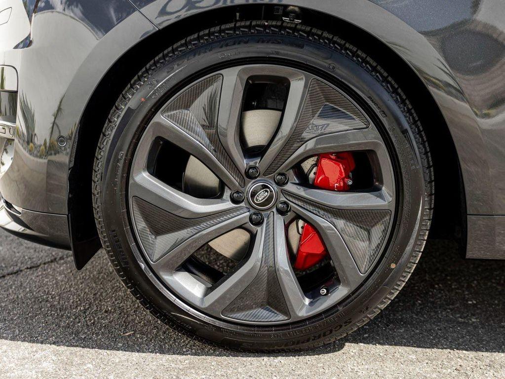 new 2025 Land Rover Range Rover Sport car, priced at $130,695