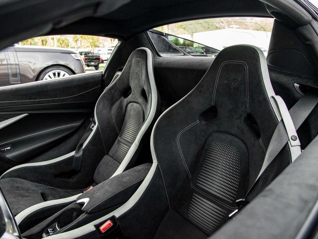 new 2025 McLaren 750S car, priced at $449,870