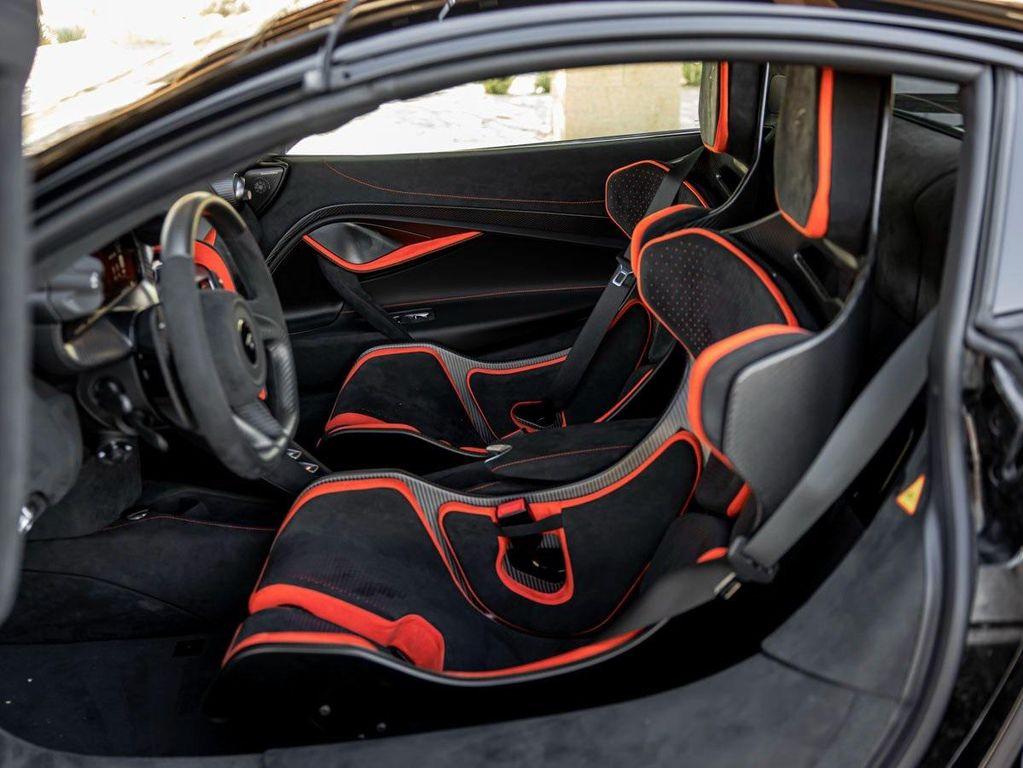 new 2025 McLaren 750S car, priced at $471,000