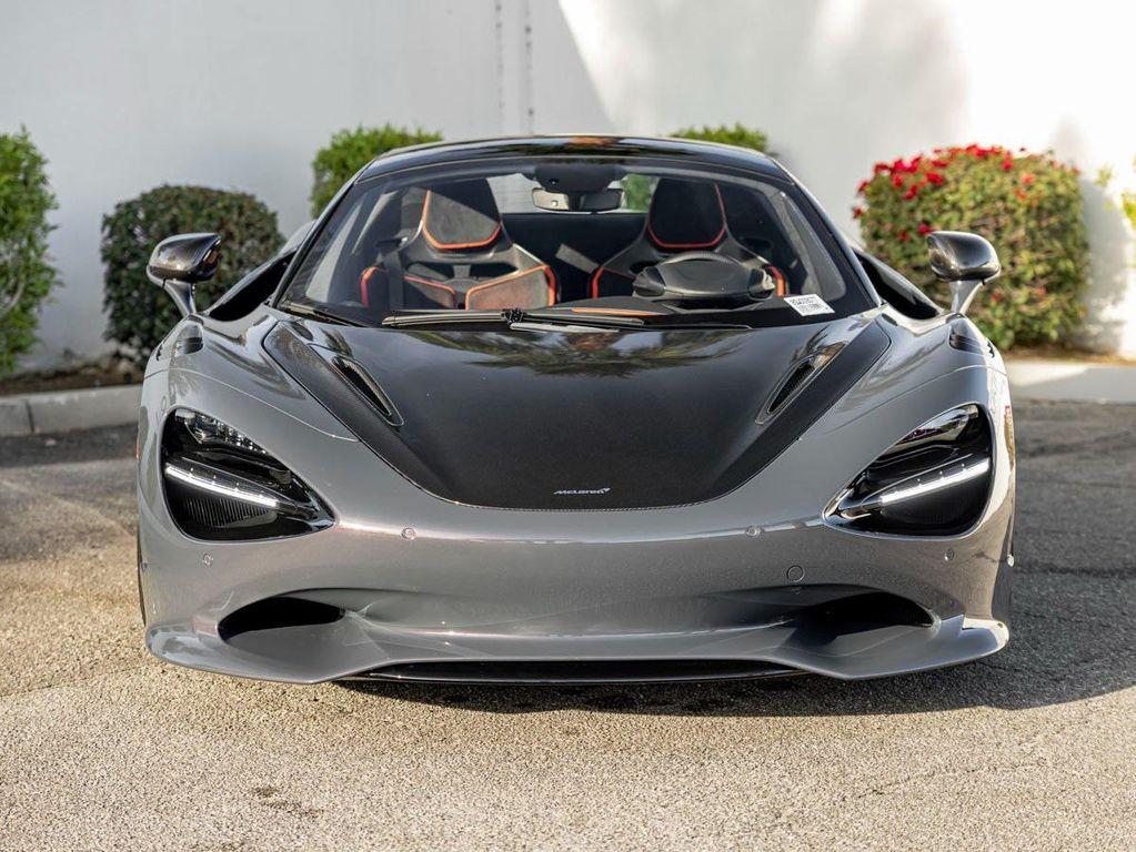 new 2025 McLaren 750S car, priced at $471,000