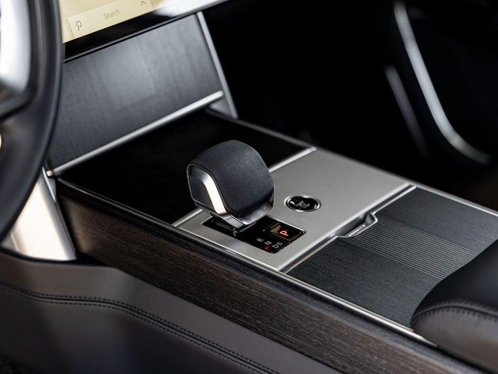new 2025 Land Rover Range Rover car, priced at $172,805