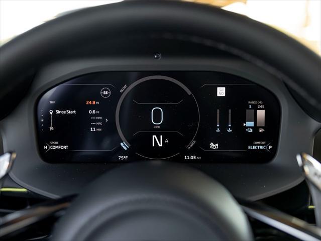 new 2025 McLaren Artura car, priced at $330,208