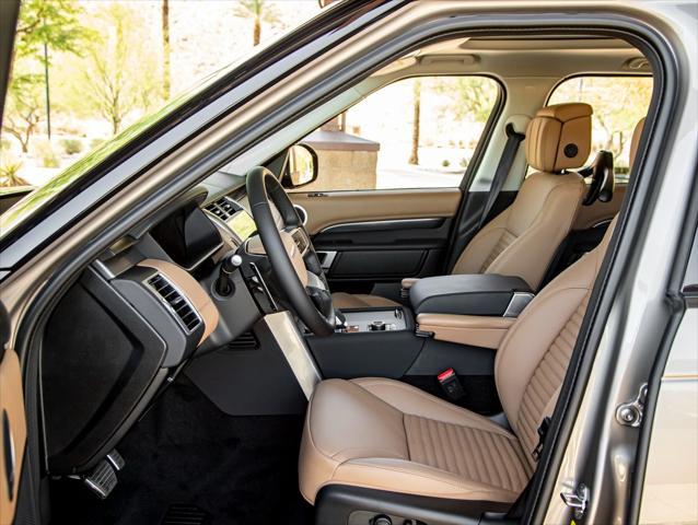 new 2025 Land Rover Discovery car, priced at $85,328