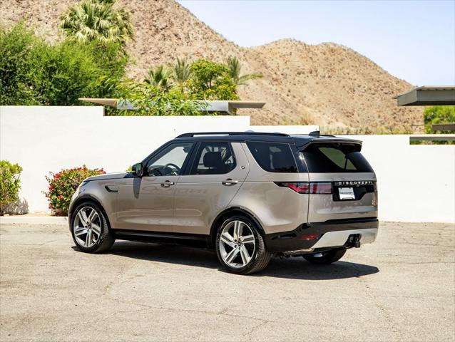 new 2025 Land Rover Discovery car, priced at $85,328