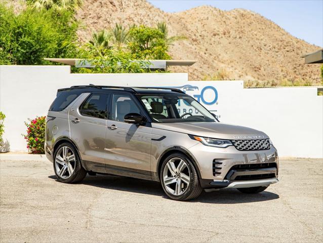 new 2025 Land Rover Discovery car, priced at $85,328