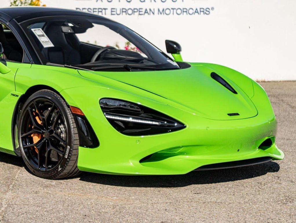 new 2025 McLaren 750S car, priced at $426,090