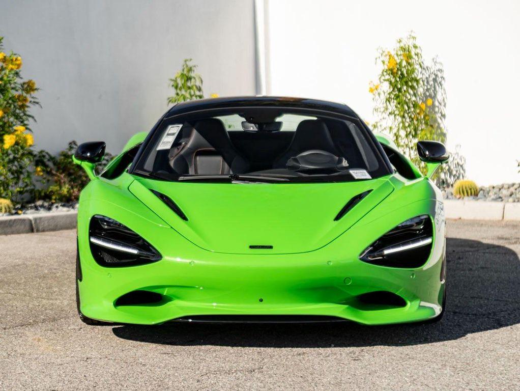 new 2025 McLaren 750S car, priced at $426,090
