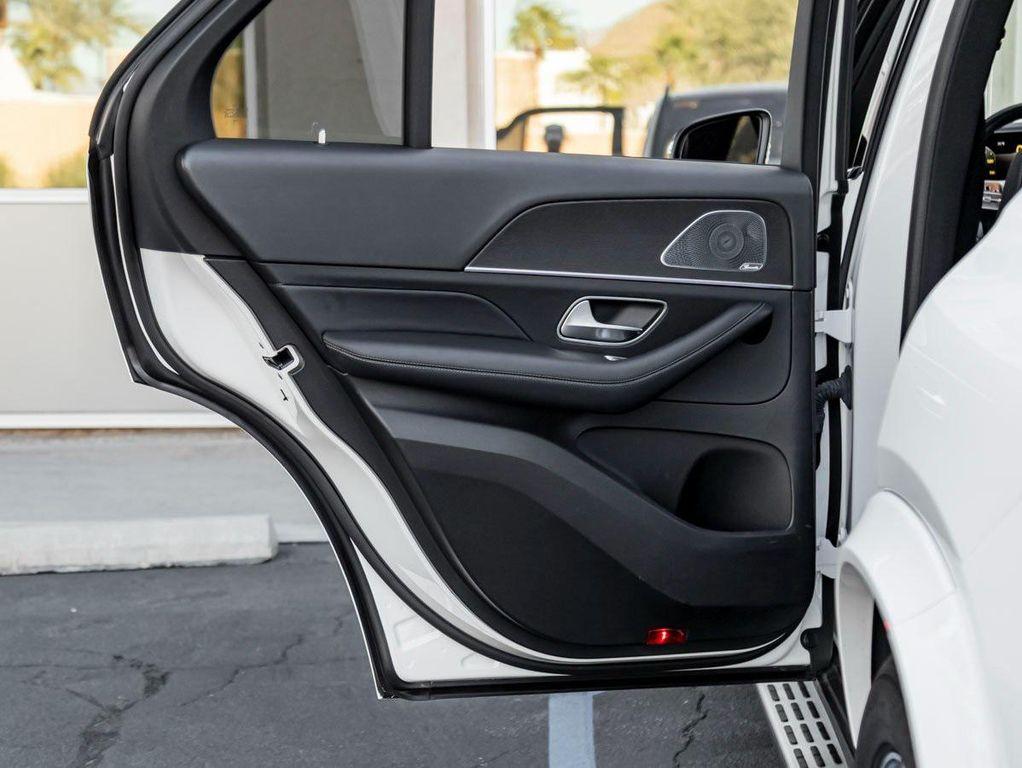 used 2020 Mercedes-Benz GLE 350 car, priced at $33,990