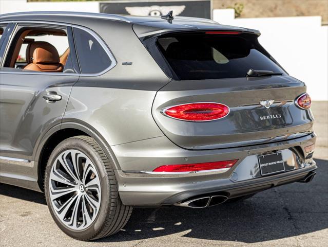 used 2022 Bentley Bentayga car, priced at $159,990