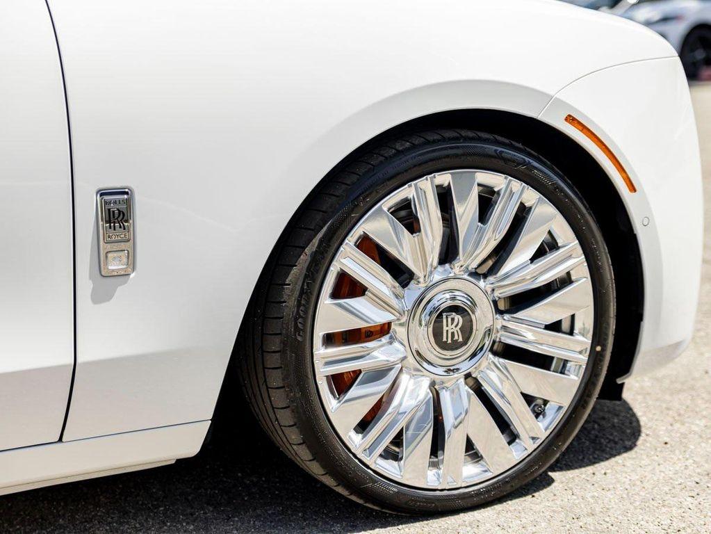 new 2025 Rolls-Royce Ghost car, priced at $433,750