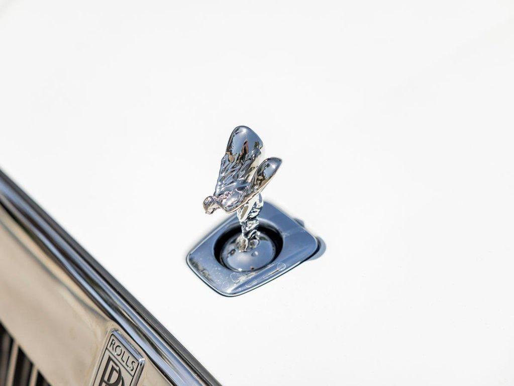 new 2025 Rolls-Royce Ghost car, priced at $433,750