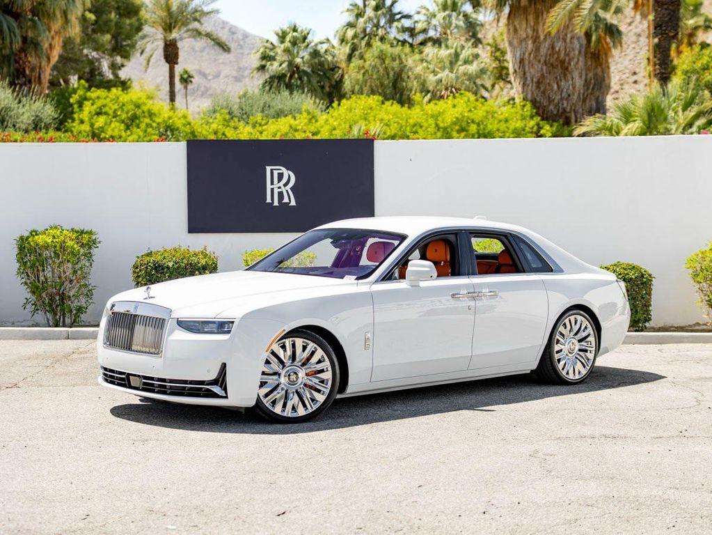 new 2025 Rolls-Royce Ghost car, priced at $433,750