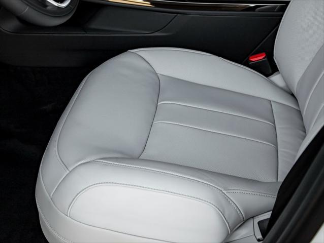 new 2025 Land Rover Range Rover Sport car, priced at $89,690
