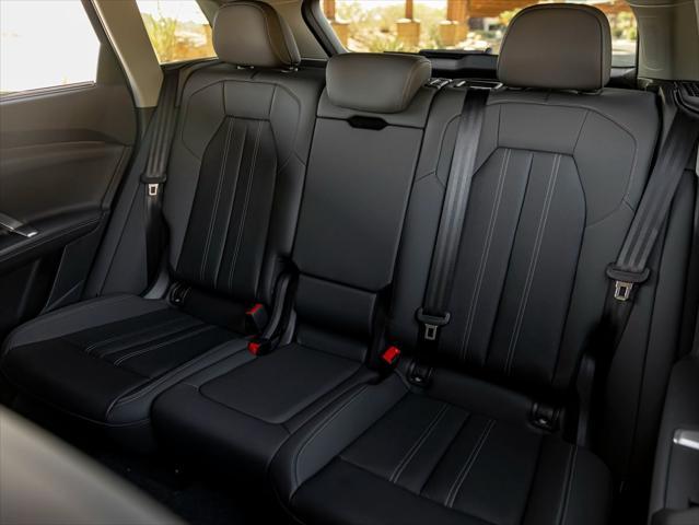 new 2025 Audi Q5 car, priced at $60,960
