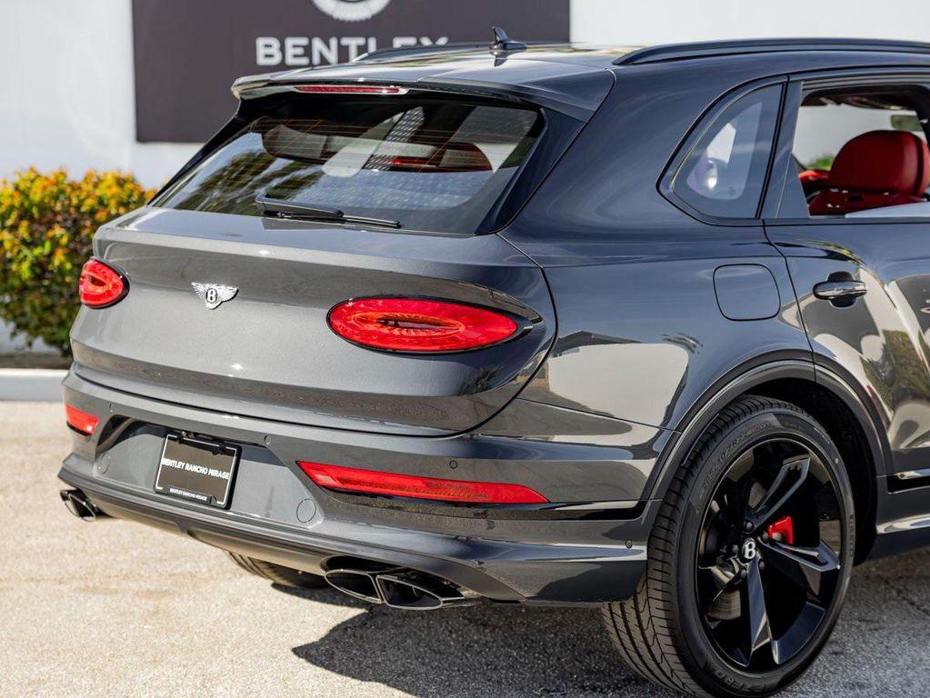 new 2025 Bentley Bentayga car, priced at $287,435