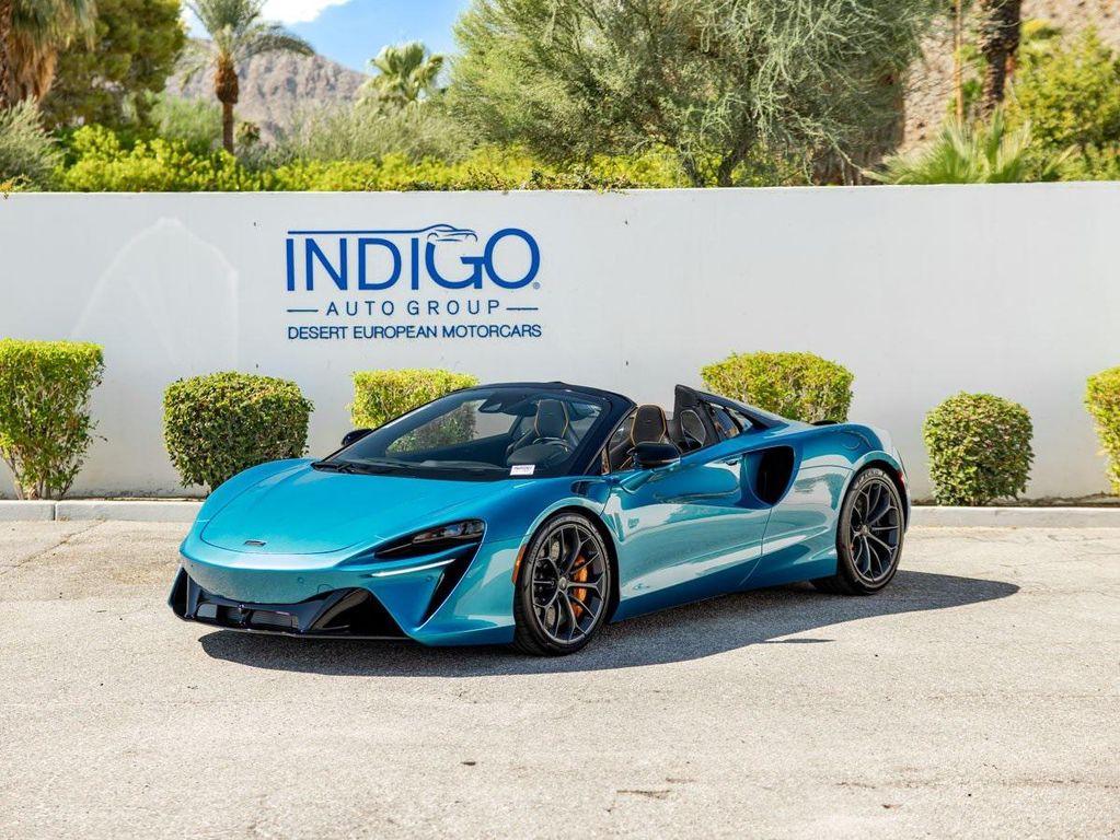 used 2025 McLaren Artura car, priced at $354,478