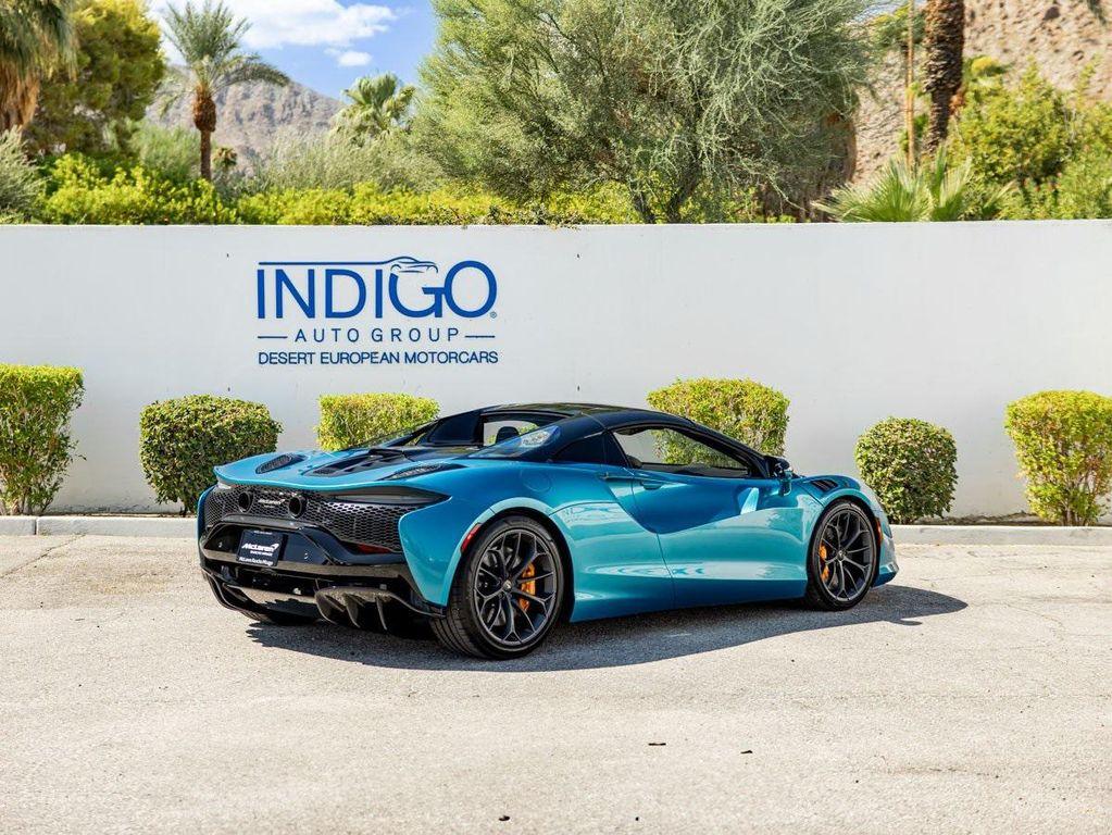 used 2025 McLaren Artura car