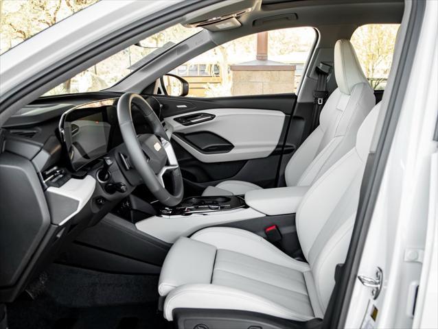 new 2025 Audi Q6 e-tron car, priced at $73,895