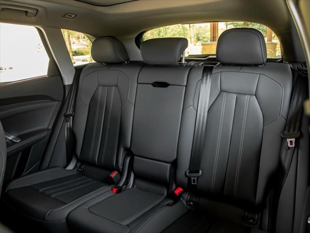 new 2025 Audi Q5 car, priced at $61,150