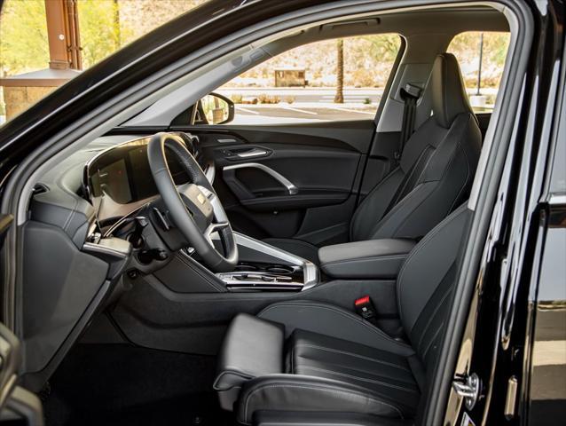 new 2025 Audi Q5 car, priced at $61,150