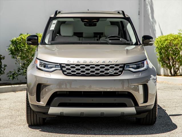 new 2024 Land Rover Discovery car, priced at $71,008