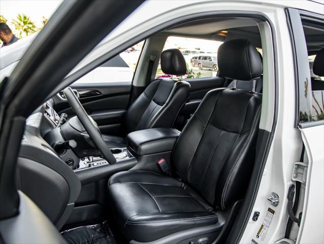 used 2015 Nissan Pathfinder car, priced at $11,998