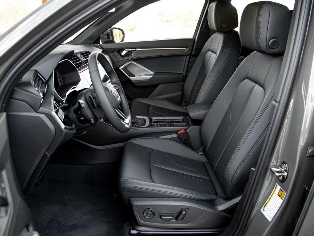 new 2025 Audi Q3 car, priced at $43,925