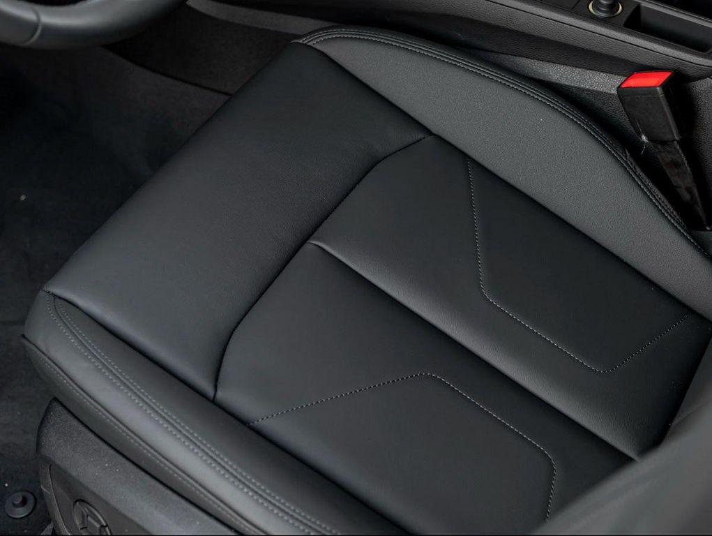 new 2025 Audi Q3 car, priced at $43,925