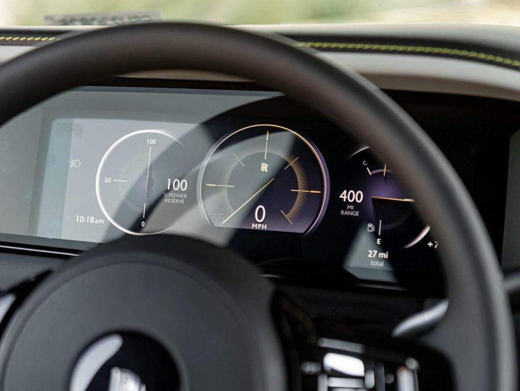 new 2025 Rolls-Royce Cullinan car, priced at $525,775