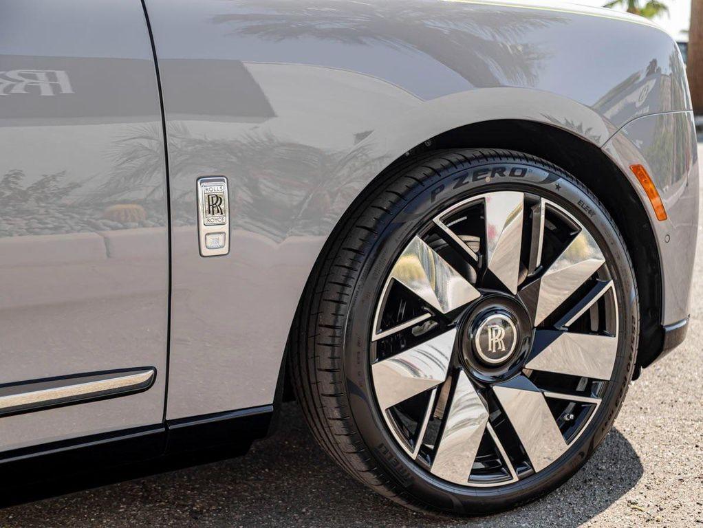 new 2025 Rolls-Royce Cullinan car, priced at $525,775