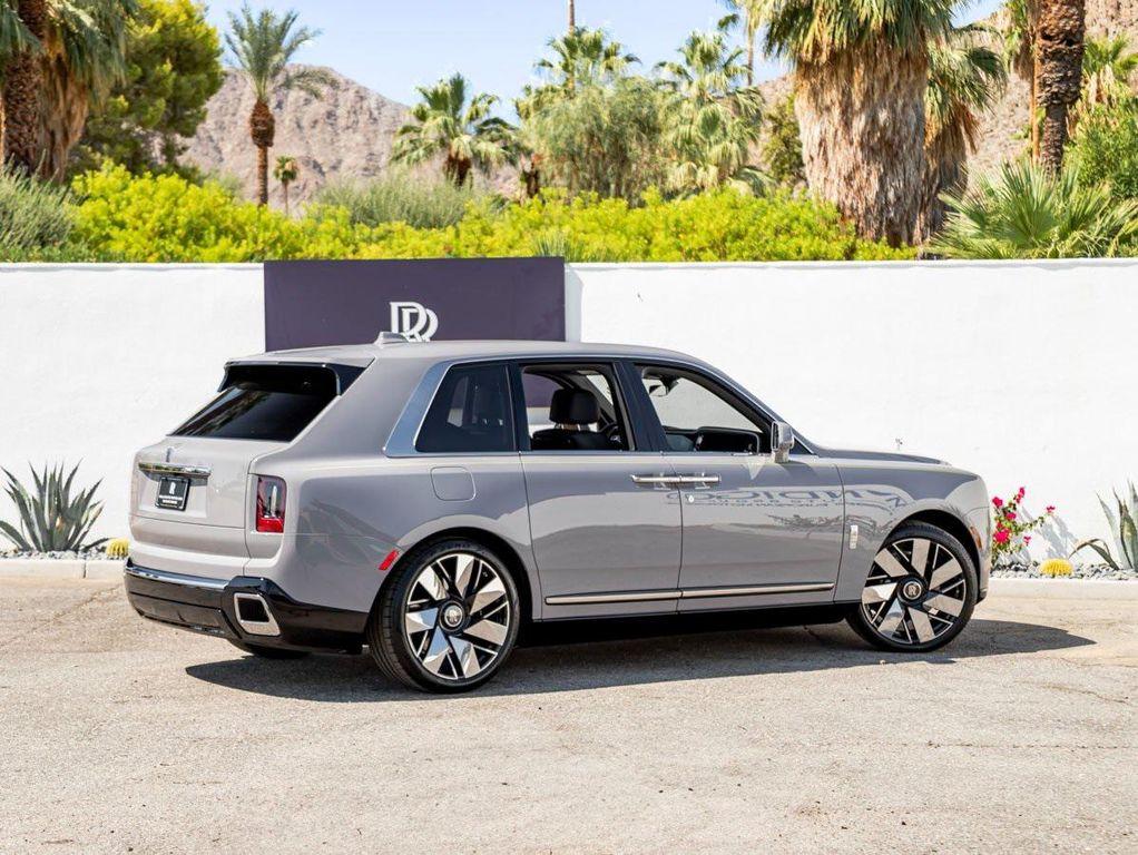 new 2025 Rolls-Royce Cullinan car, priced at $525,775