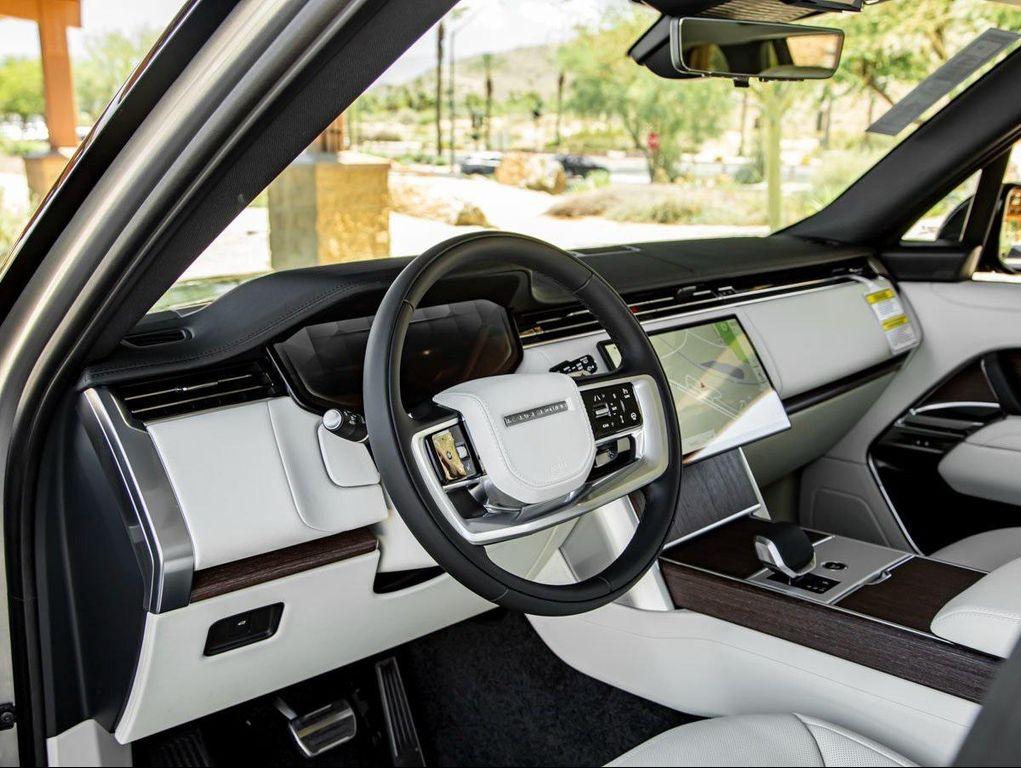 new 2025 Land Rover Range Rover car, priced at $152,660
