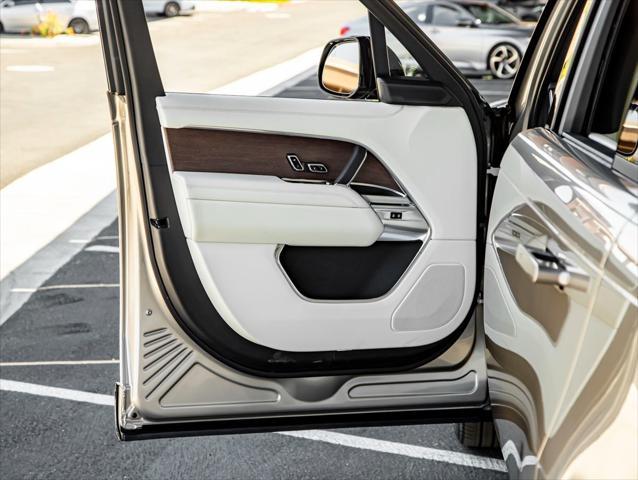 new 2025 Land Rover Range Rover car, priced at $152,660