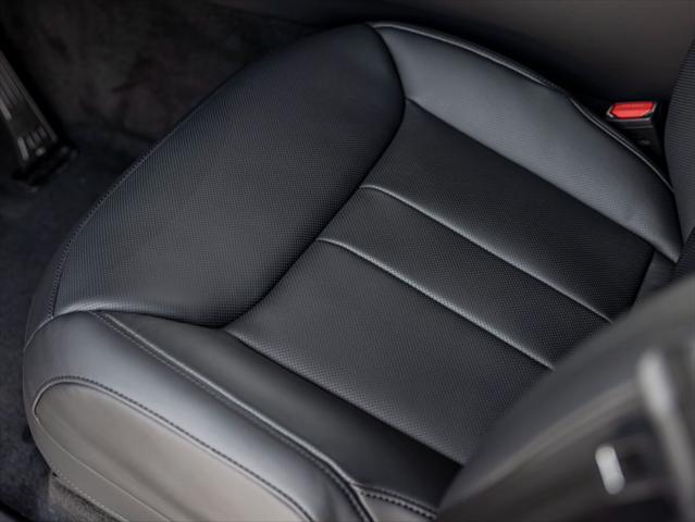 new 2025 Land Rover Range Rover Sport car, priced at $134,945