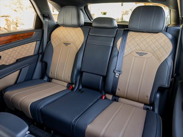 used 2022 Bentley Bentayga car, priced at $164,990