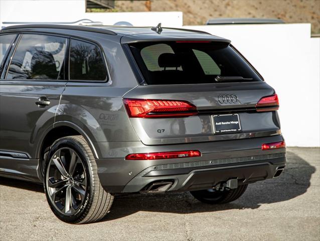 new 2025 Audi Q7 car, priced at $77,900