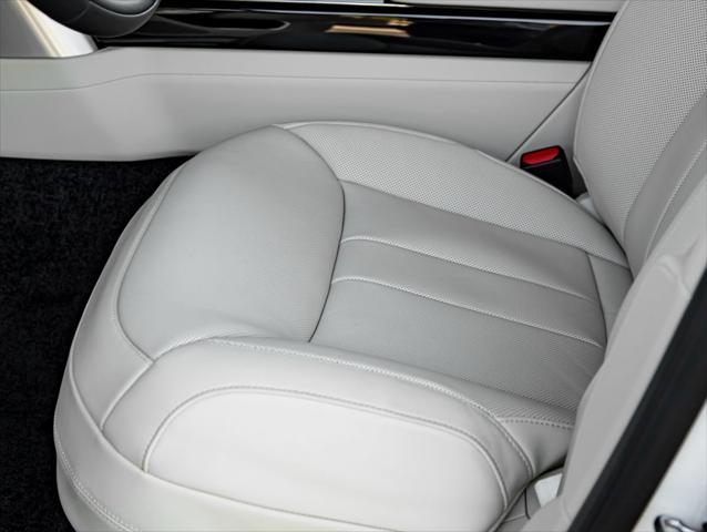 new 2025 Land Rover Range Rover car, priced at $119,185