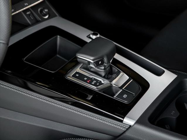 new 2025 Audi Q5 car, priced at $63,460