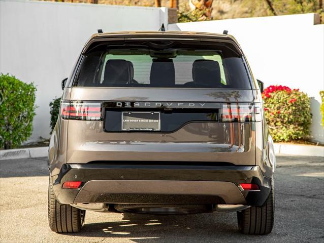 new 2025 Land Rover Discovery car, priced at $78,128