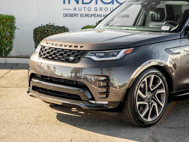 new 2025 Land Rover Discovery car, priced at $78,128