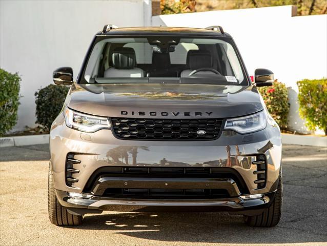 new 2025 Land Rover Discovery car, priced at $78,128