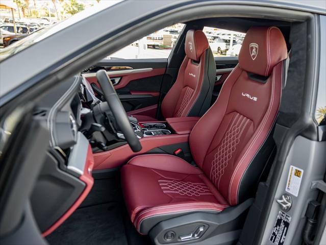 used 2023 Lamborghini Urus car, priced at $269,990