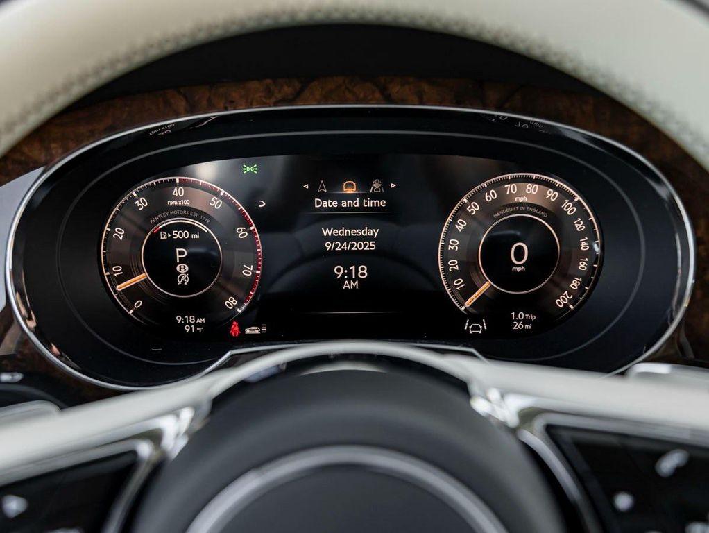 new 2025 Bentley Bentayga car, priced at $268,260