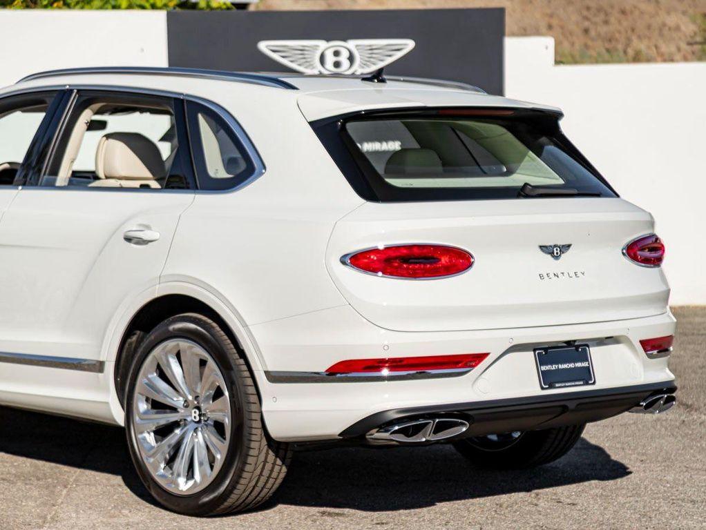 new 2025 Bentley Bentayga car, priced at $268,260