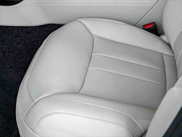 new 2025 Land Rover Range Rover car, priced at $179,740