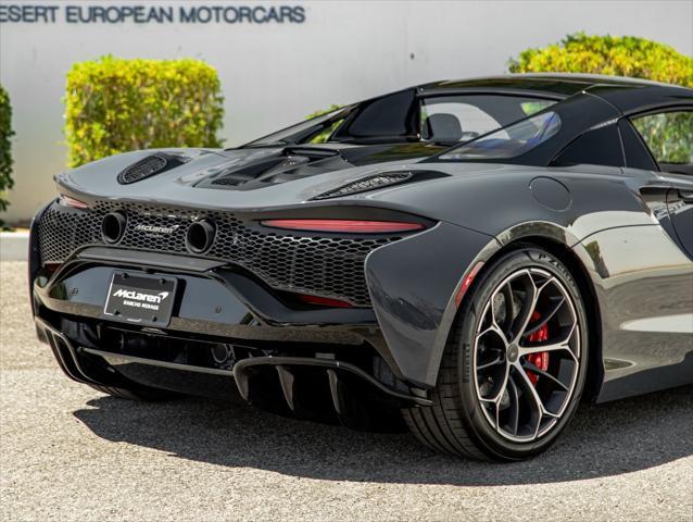 new 2025 McLaren Artura car, priced at $346,318