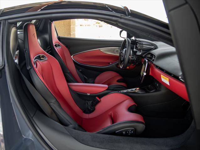 new 2025 McLaren Artura car, priced at $346,318