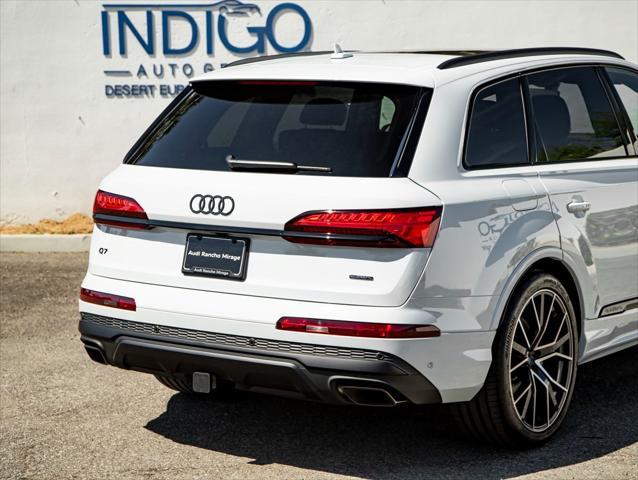 new 2025 Audi Q7 car, priced at $78,570