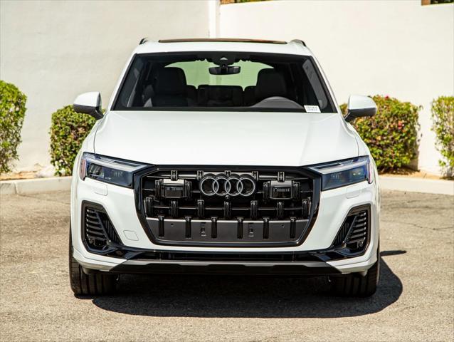 new 2025 Audi Q7 car, priced at $78,570