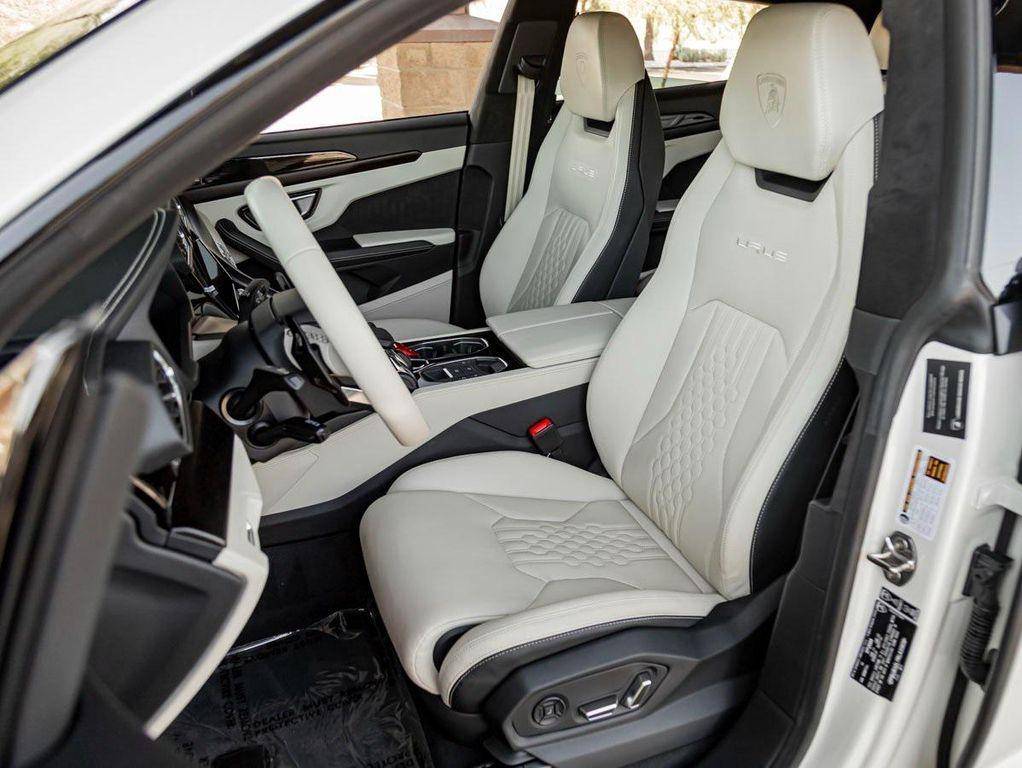 used 2024 Lamborghini Urus car, priced at $249,990